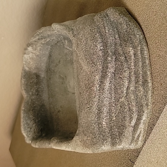 ZOOMED Large Repti Ramp Water Soaking Dish. 10" x 7" - Picture 3 of 8